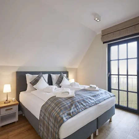 Reetland Am Meer - Luxus Reetdachvilla Mit 3 Schlafzimmern, Sauna Und Kamin F08 Dranske Extérieur photo
