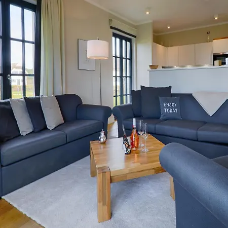 Reetland Am Meer - Luxus Reetdachvilla Mit 3 Schlafzimmern, Sauna Und Kamin F08 Dranske Extérieur photo
