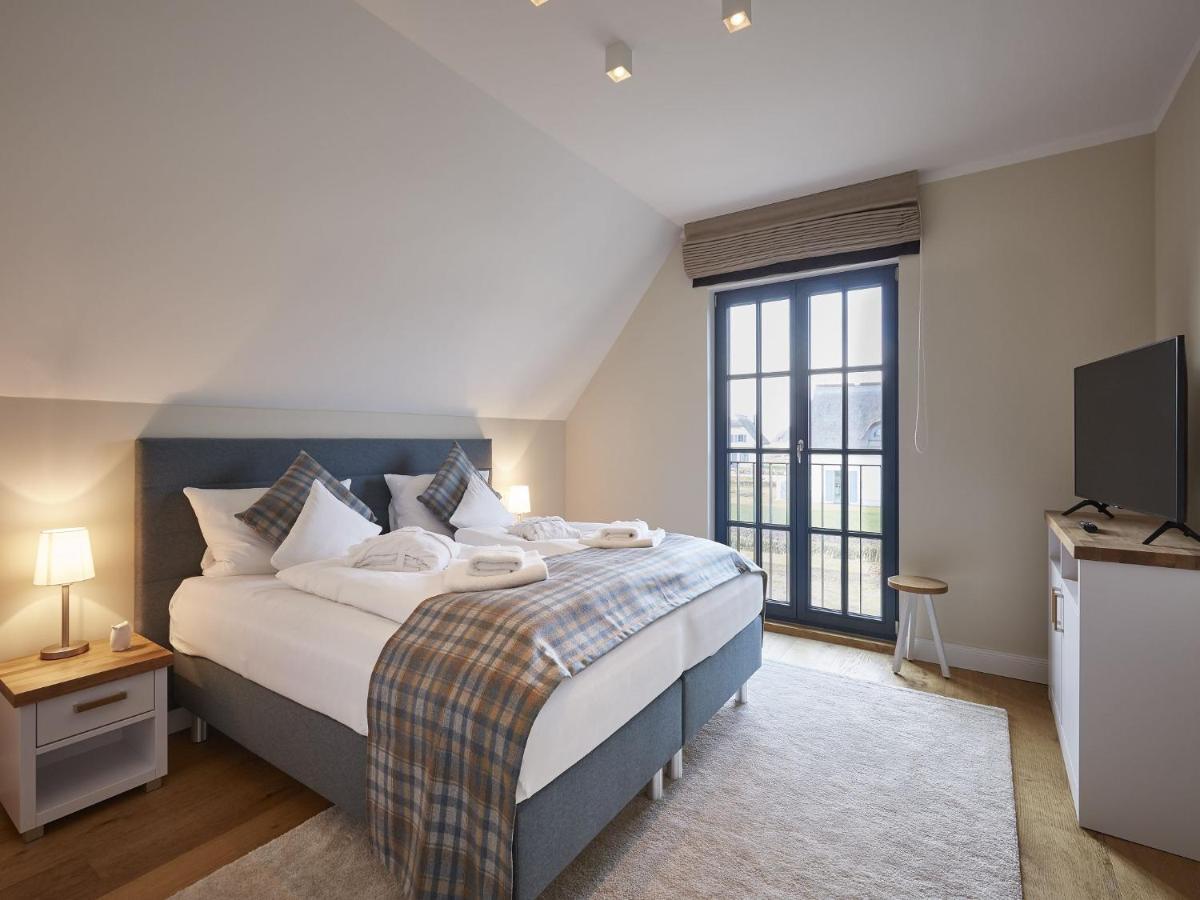 Reetland Am - Luxus Reetdachvilla Mit 3 Schlafzimmern, Sauna Und Kamin F08 Dranske