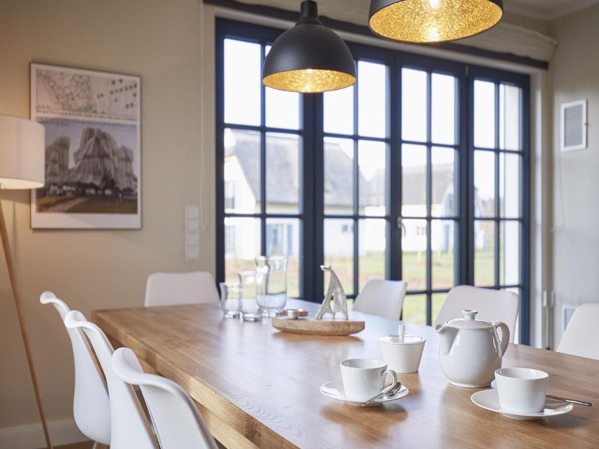 Reetland Am - Luxus Reetdachvilla Mit 3 Schlafzimmern, Sauna Und Kamin F08 * Dranske