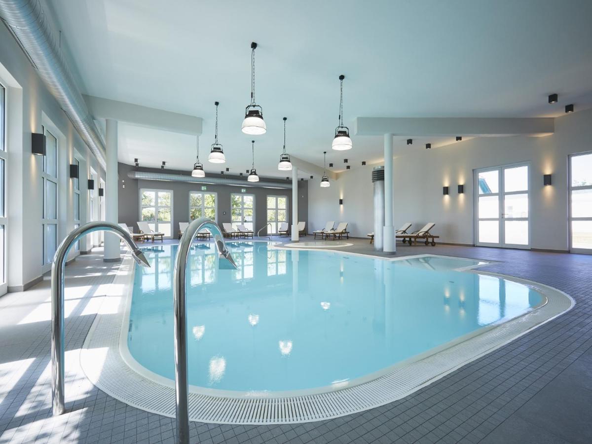 Casa vacanze Reetland Am - Luxus Reetdachvilla Mit 3 Schlafzimmern, Sauna Und Kamin F08
