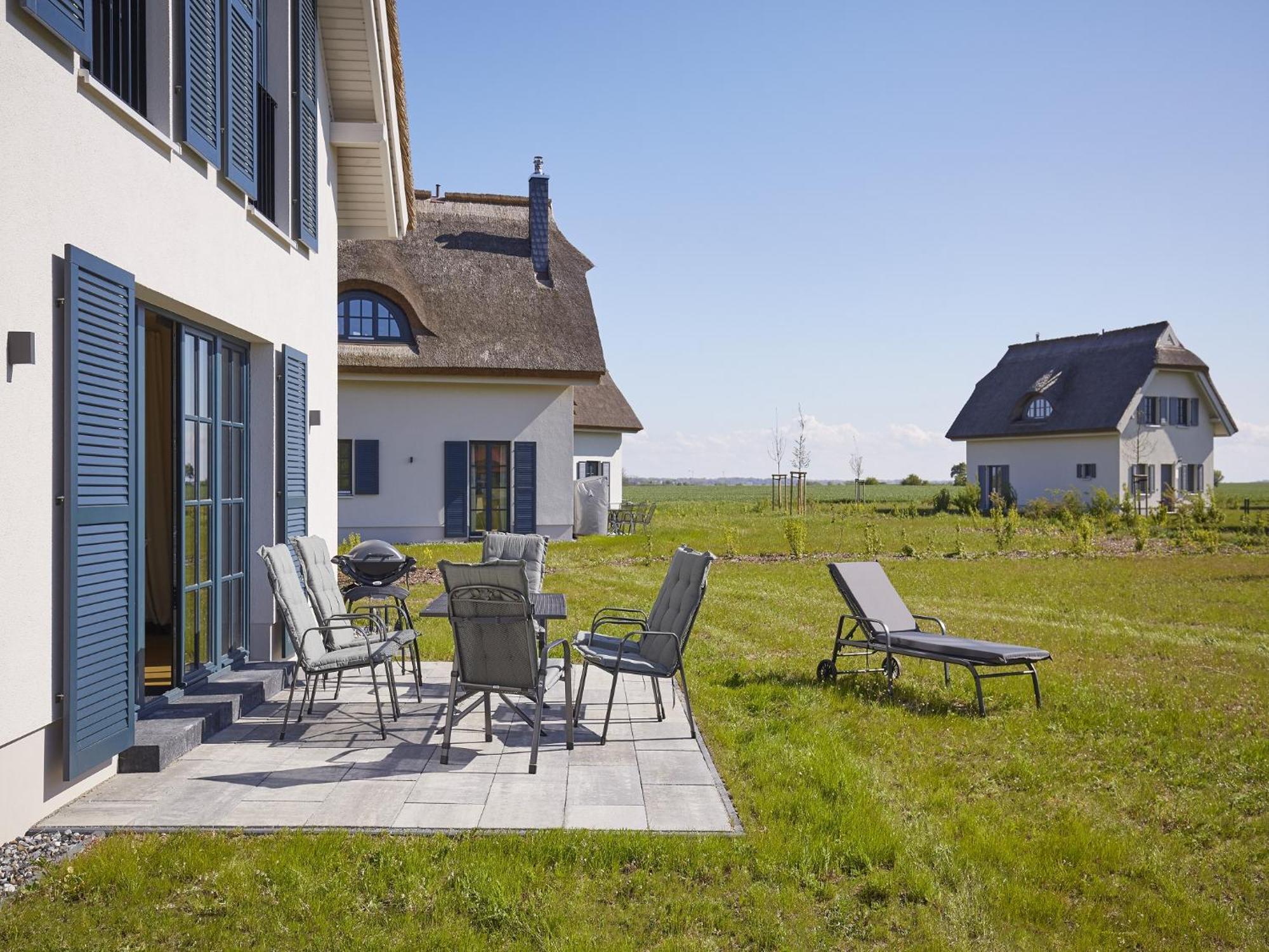 Reetland Am - Luxus Reetdachvilla Mit 3 Schlafzimmern, Sauna Und Kamin F08 Hébergement de vacances *
